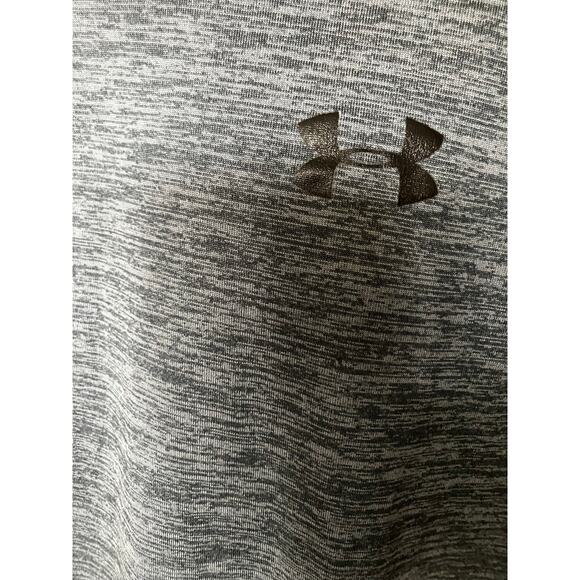 Under Armour Tech Tee XL Gray V-Neck Men’s Moisture Wicking Athletic Shirt - Picture 7 of 7